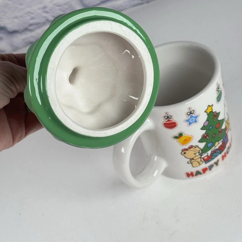 Hello Kitty Happy Holidays Ceramic Coffee Tea Cup Mug With 3D Christmas Tree Lid